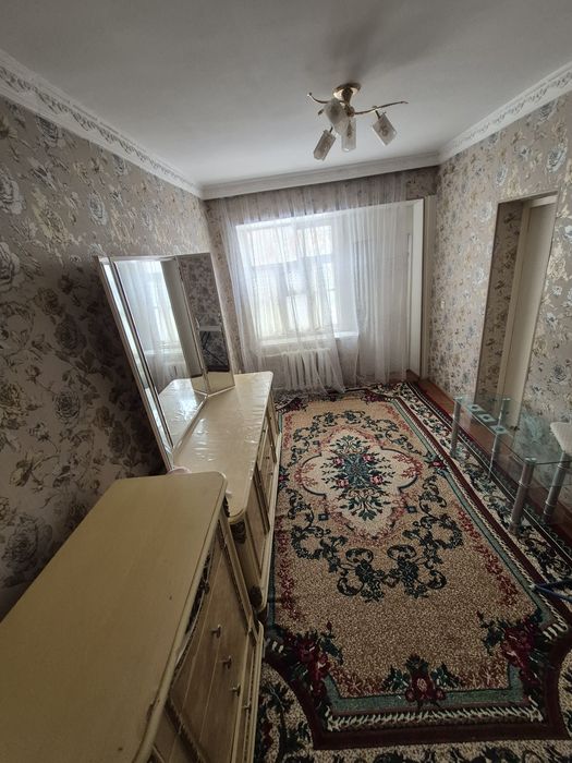 Срочно! 3х комнатная 1й этаж, ориентир Динамо