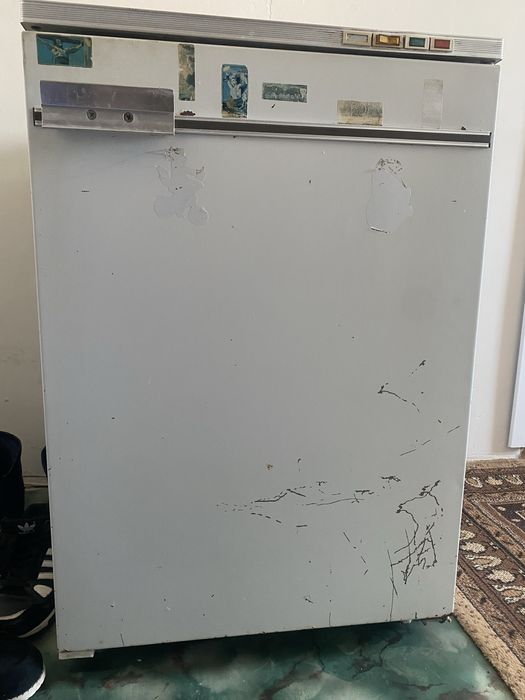 Продам б/у морозильник