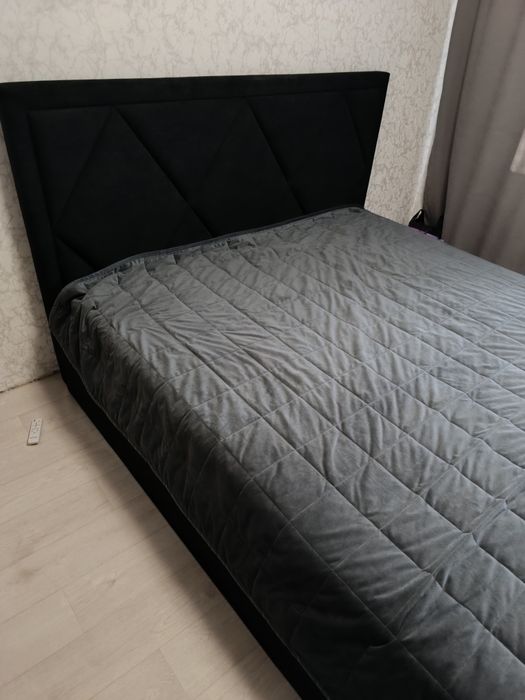 Кровать двухспальная