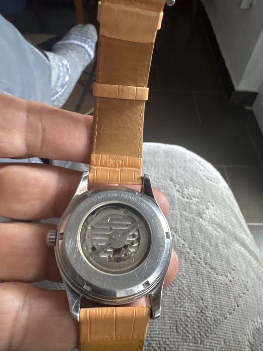 Piesa automatica pierre larnier