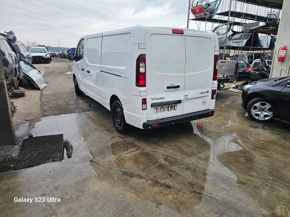 Dezmembram Opel Vivaro 2015 1.6dci Euro 5