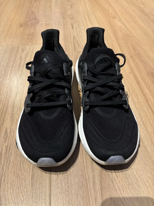 Adidas Ultraboost Light