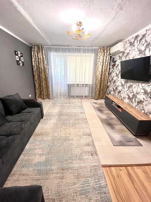 Продаётся 3 комн квартира