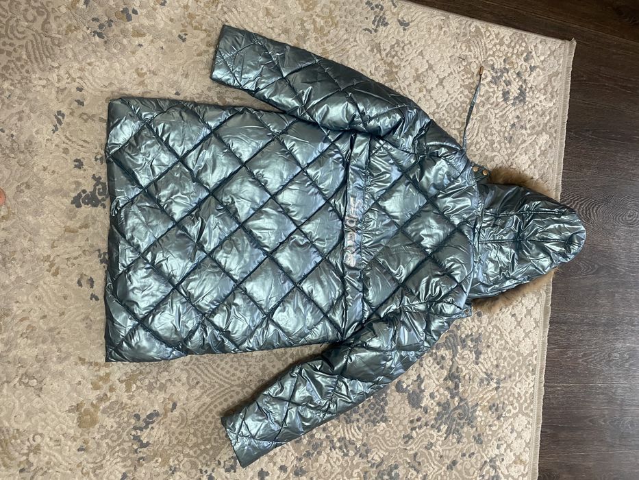 Зимняя куртка на девочку