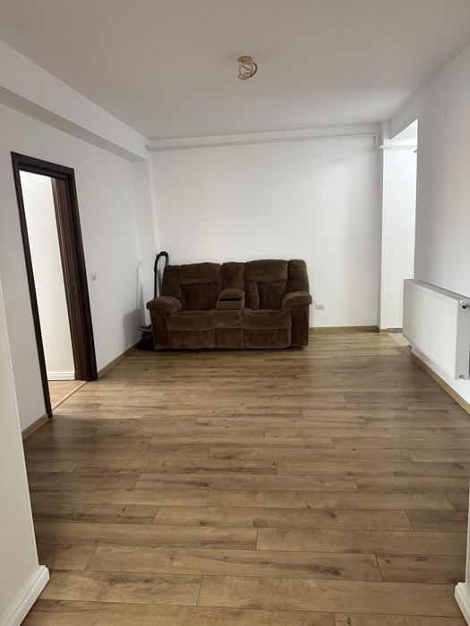 Apartament de inchiriat