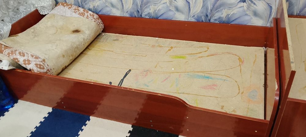 Кровати 2 шт продам