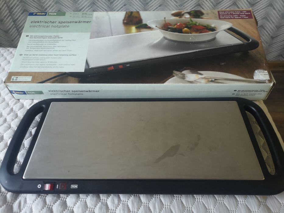 Подгряваща плоча за маса