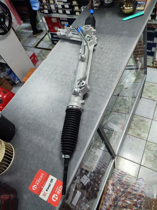 BMW X5 E53 рейка рулевая без датчика Новая