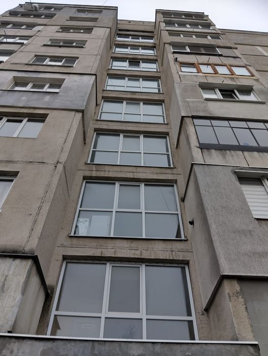 Тристаен апартамент  кв.Надежда 1