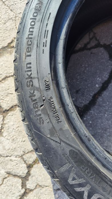 Летни гуми 245/45/18 2бр Semperit и 2бр.Uniroyal 23г и 22г