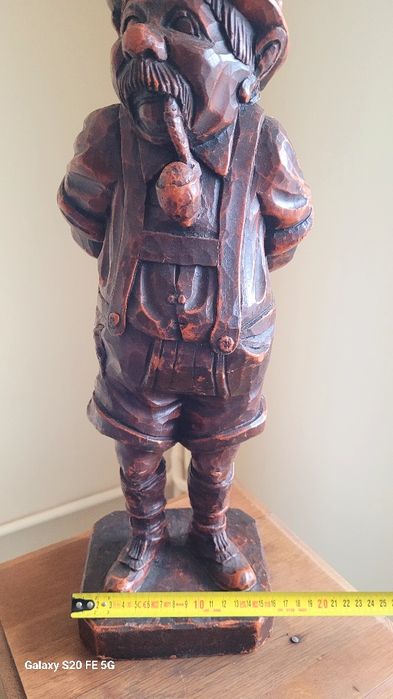 Голяма немска декоративна фигура от твърд восък