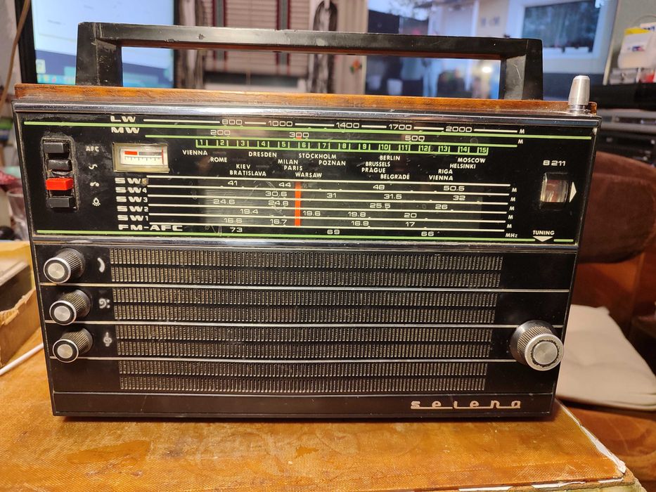 radio SELENA b- 216- 215- 211 & ochean