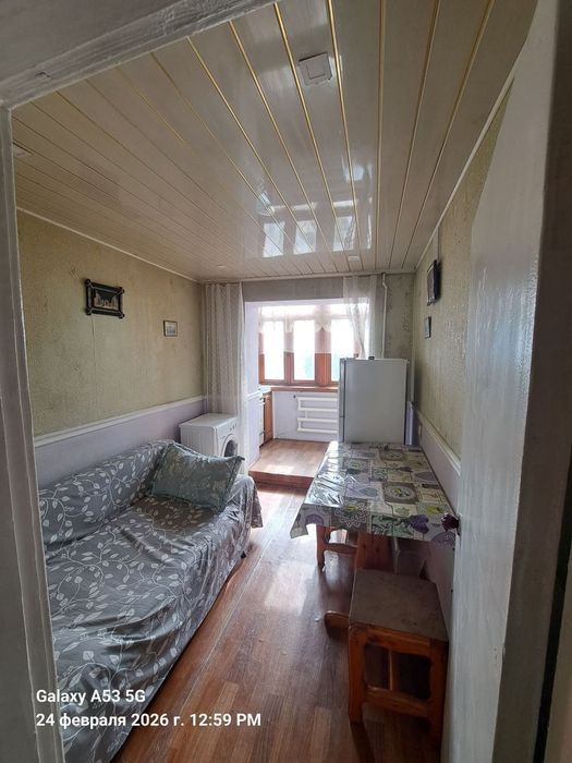 Срочно  Яккасарай Саламатина 1/4/4 с мебелью техникой ремонт средний !