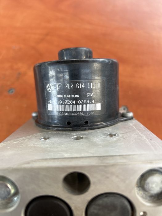 Unitate pompa abs vw touareg 7L an 2004-2009 7L0907379G