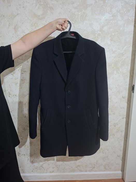 Пальто мужской..