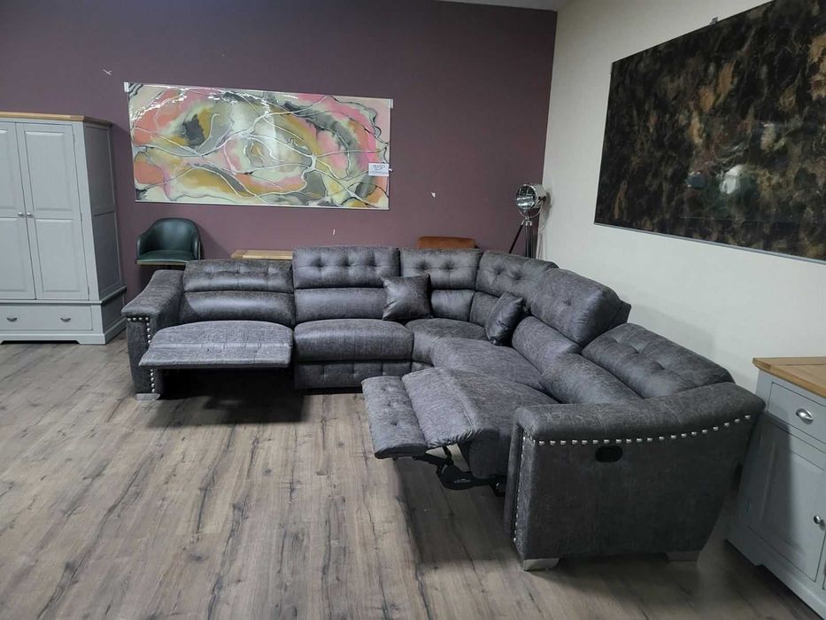 Кафяв ъглов диван от плат La-z-boy с ръчен релаксиращ механизъм