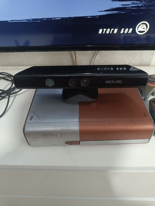 Продам X BOX 360 Фрибут