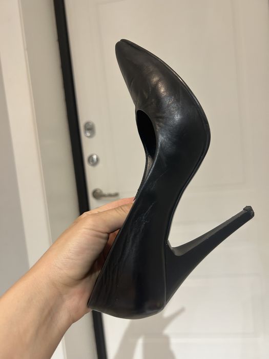 Туфли отдам каждую за 8000