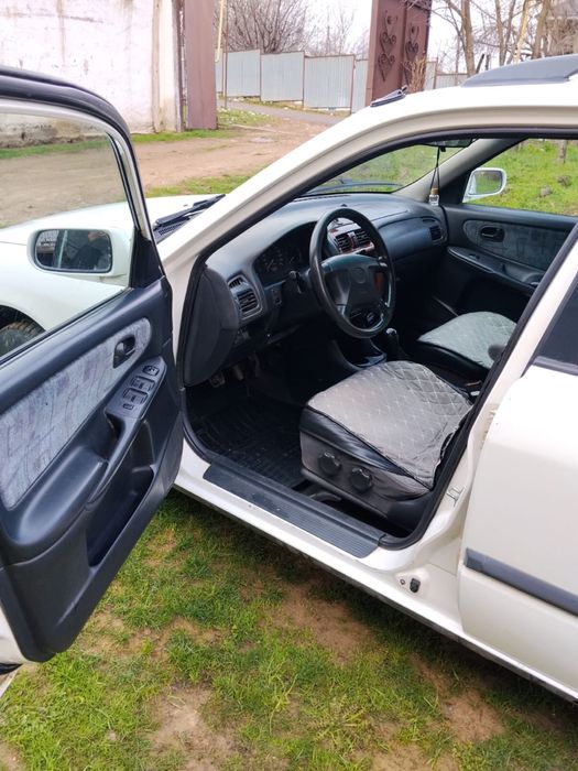 Mazda 626 птичка