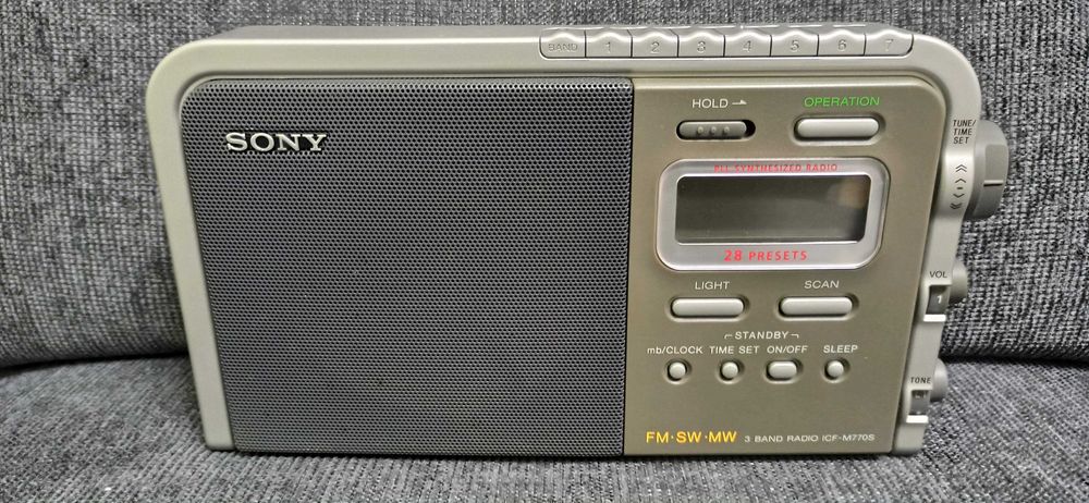 цифров приемник SONY ICF-M770S