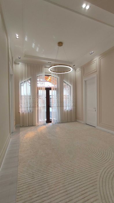 Дом 5 соток 8 комнаты Из-за махалля