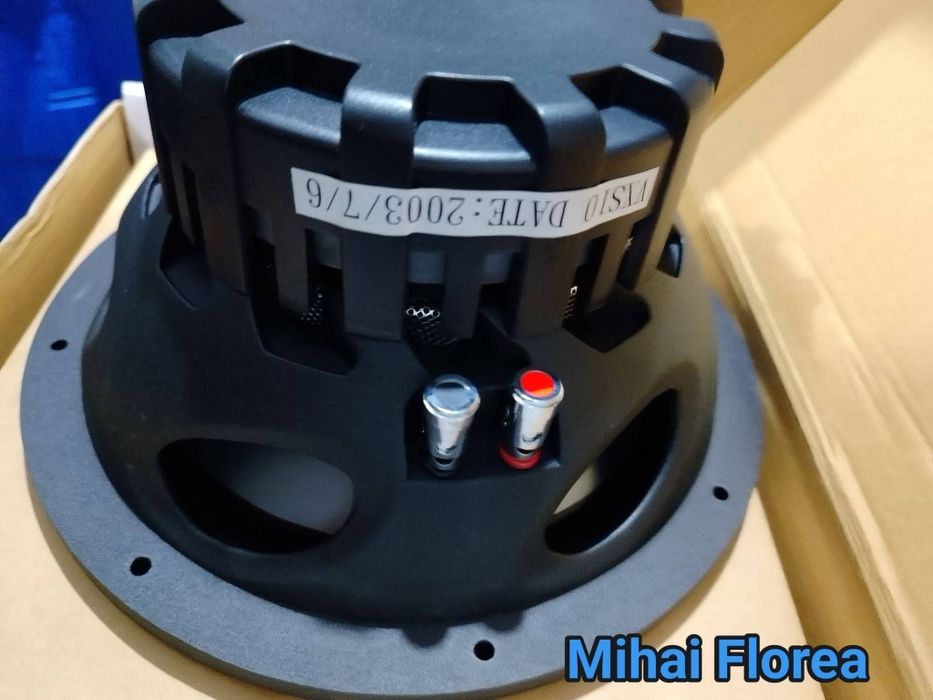 Difuzor subwoofer Blaupunkt velocity VXS 10 colecție