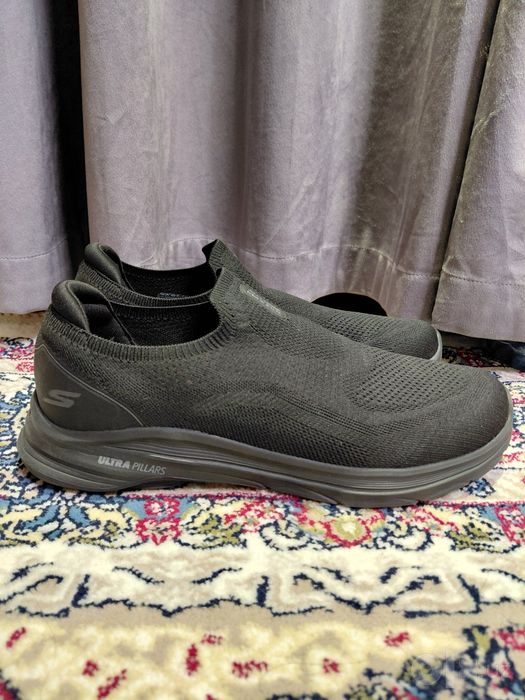 Оригинальные кроссовки Skechers