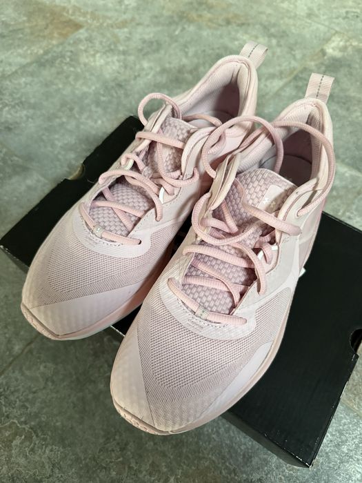 Pantofi Under Armour Hovr Omnia Dama nr.41