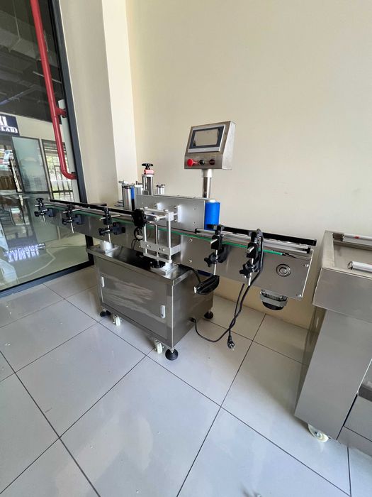 etiketka yopishtirish uskunasi оборудование для этикетирования