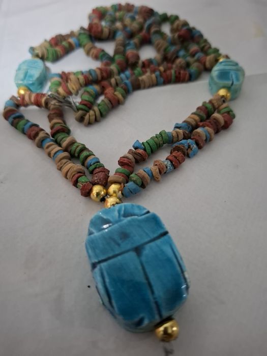 Colier Egipt scarabeu 32 cm lungime la dublu