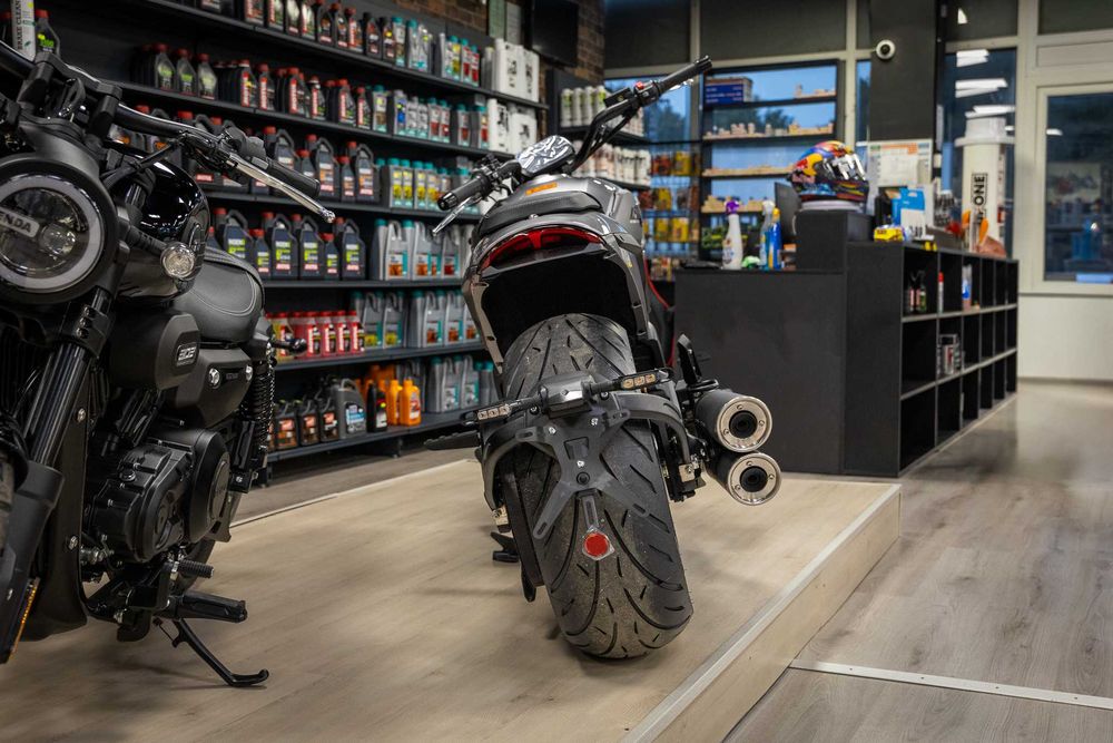 Motocicleta Morbidelli C1002V (V2,95cp, 1002cc) noua la MYMOTO CLUJ