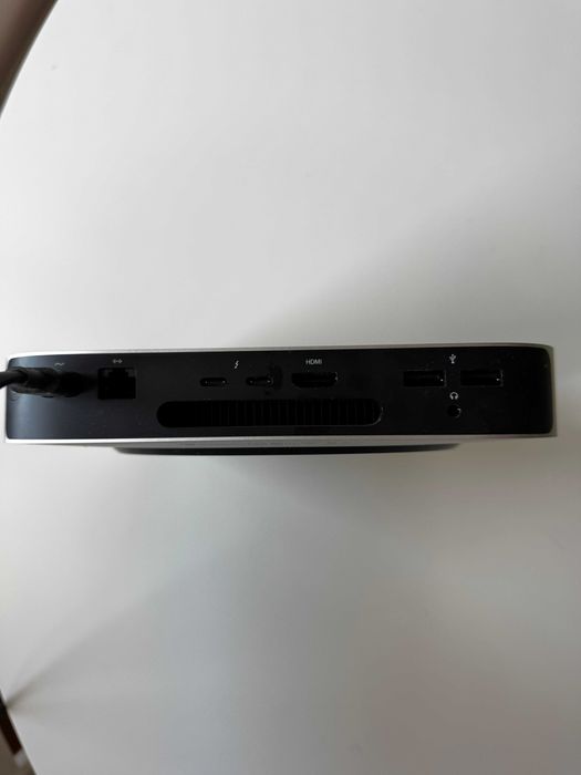 Apple Mac mini M1