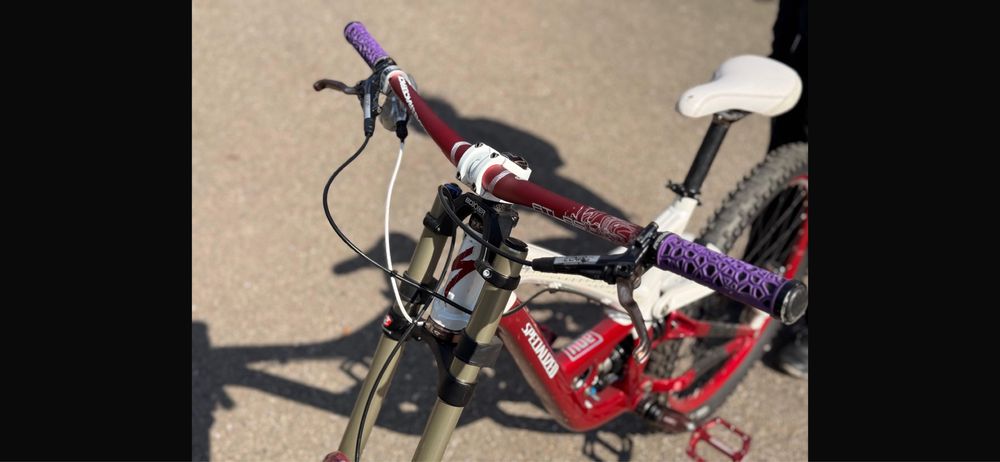 Vand bicicleta specialized demo 8 2014 DH