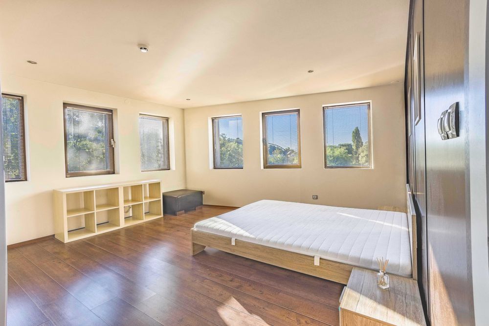 Продава се Двустаен апартамент в София, Слатина - 74 кв.м за 8 €/кв.м - Снимка #3