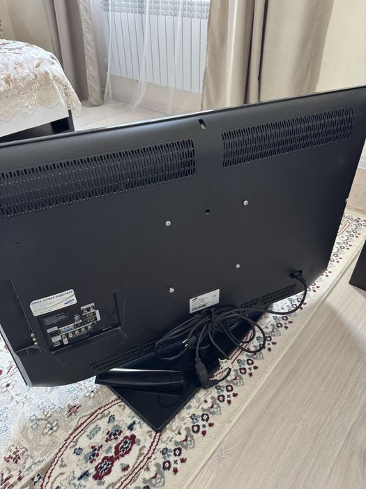 Телевизор Samsung 40 дюймов б/у