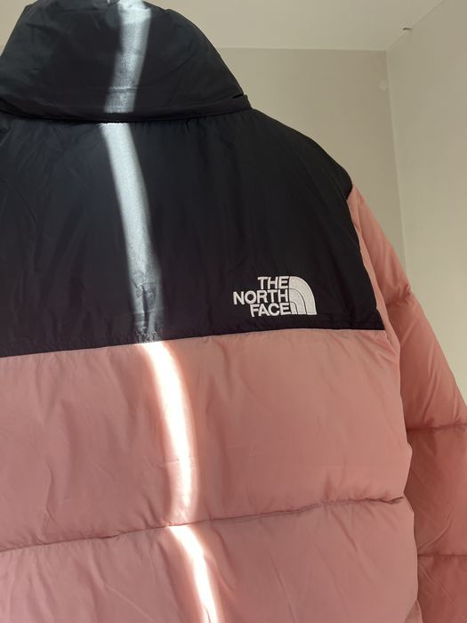 Продам новую куртку люкс The North Face