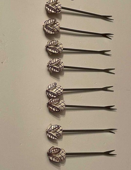 SET 8 FURCULITE Mici - Pt. servit Aperitiv - Ceramica pictata manual !