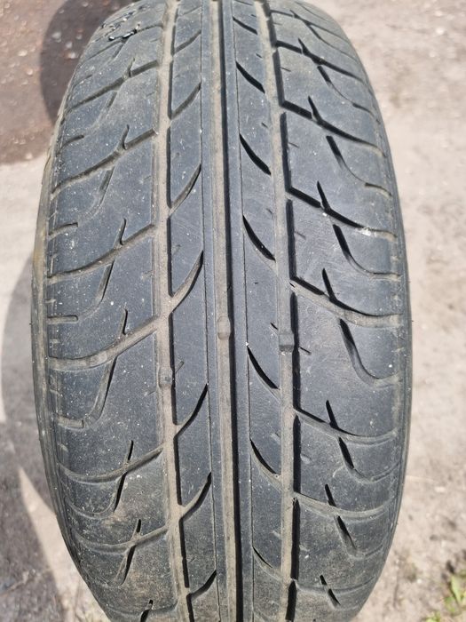 Продам б/у балоны 205/60 R15