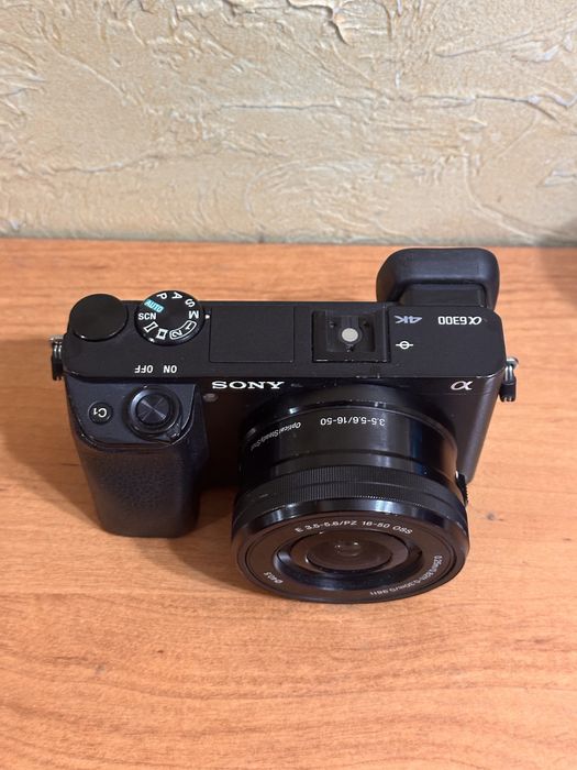 Sony a6300 с объективом 16-50