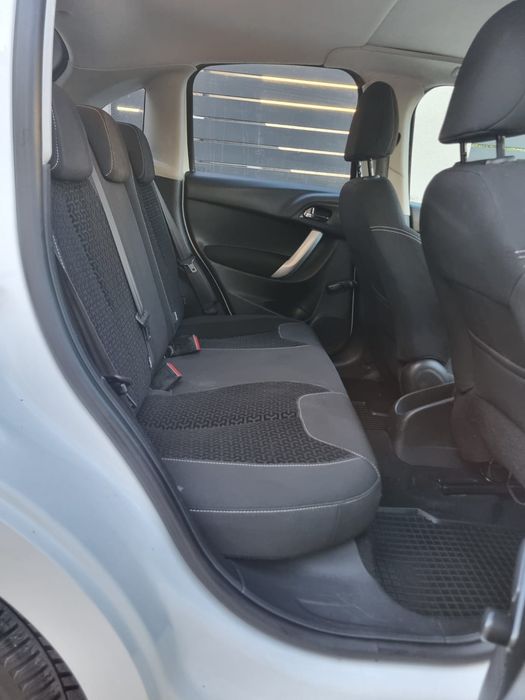 Vând Citroen C3 II Motor 1.4 HDi an 2011