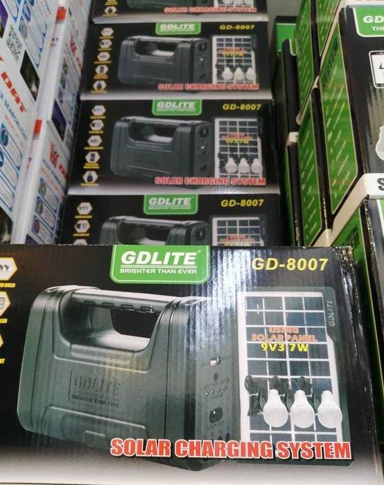 Соларна система 8в1 - лампи, челник,прожектор, USB зарядно и генератор