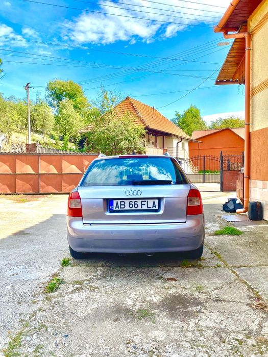 AUDI A4 Avant 2004 — imagine 5