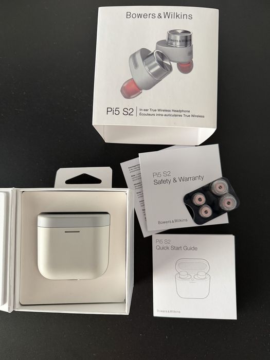 Casti Bowers & Wilkins Pi5 S2