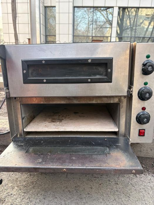 Пицца печка работет