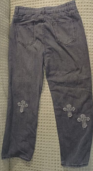 Продам джинсы мужские