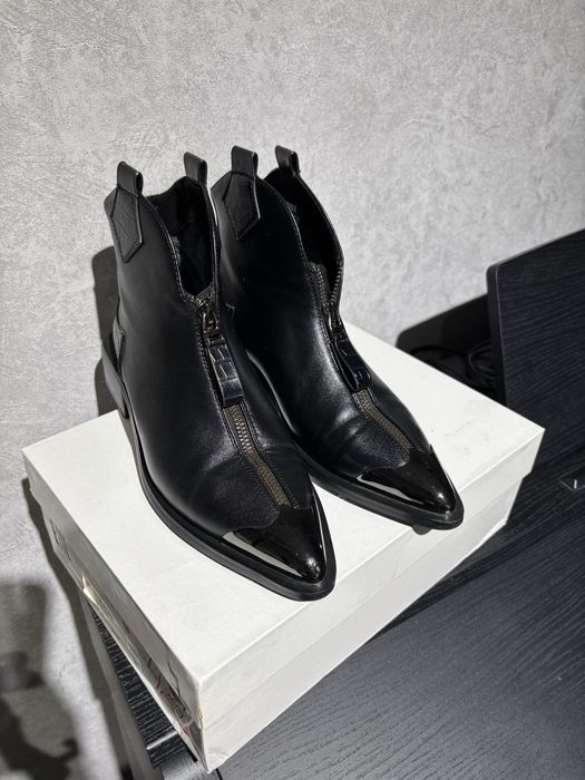 Ботинки женские-казаки