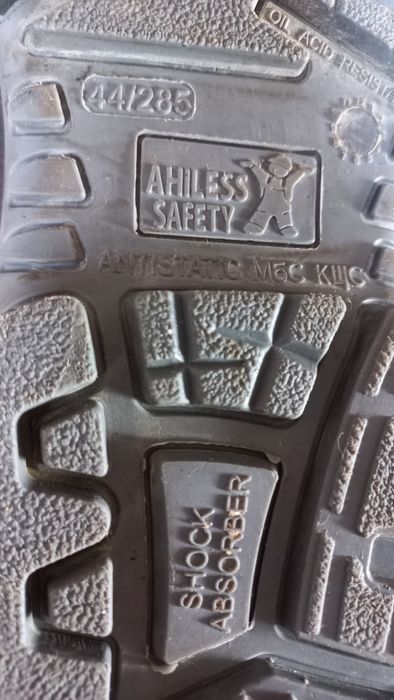 Зимние ботинки рабочие 45 размер