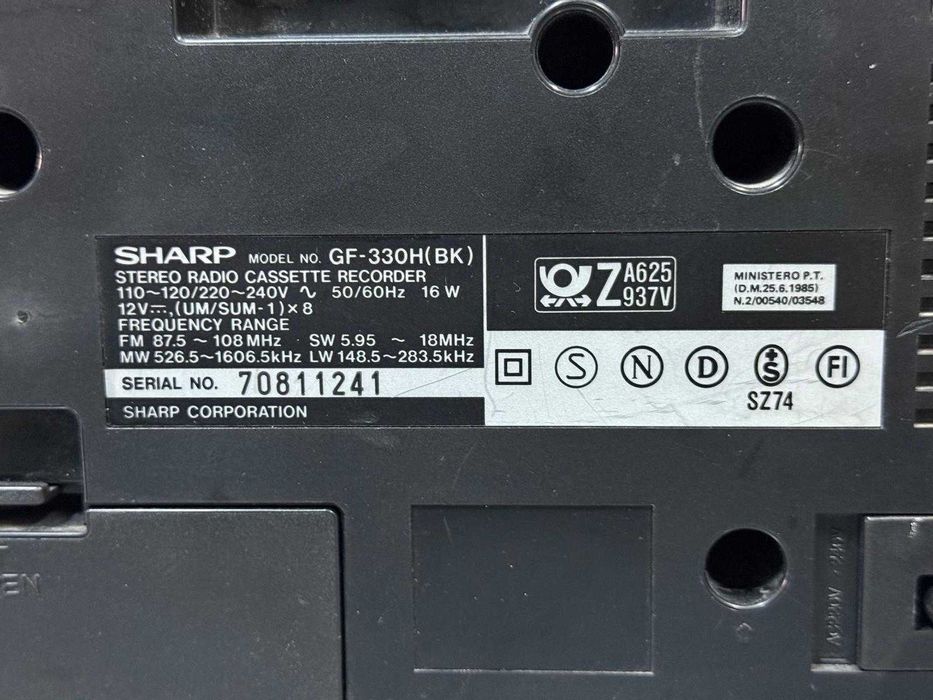 Sharp GF-330H(BK) Boombox