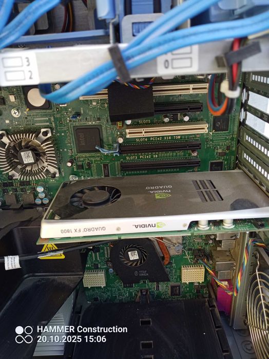 Pаботна станция Dell Precision T7500