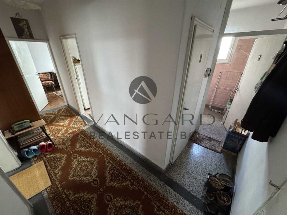 Продава се Тристаен апартамент в Пловдив, Кючук Париж - 85 кв.м за 720 €/кв.м - Снимка #10